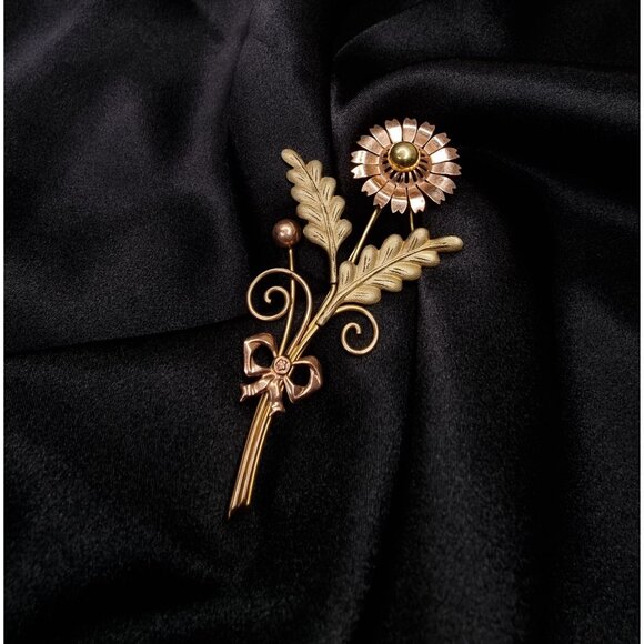 Rare Find Vintage VAN DELL 12K Gold Filled Floral Brooch Pin With Dainty Bow Det - Picture 3 of 5